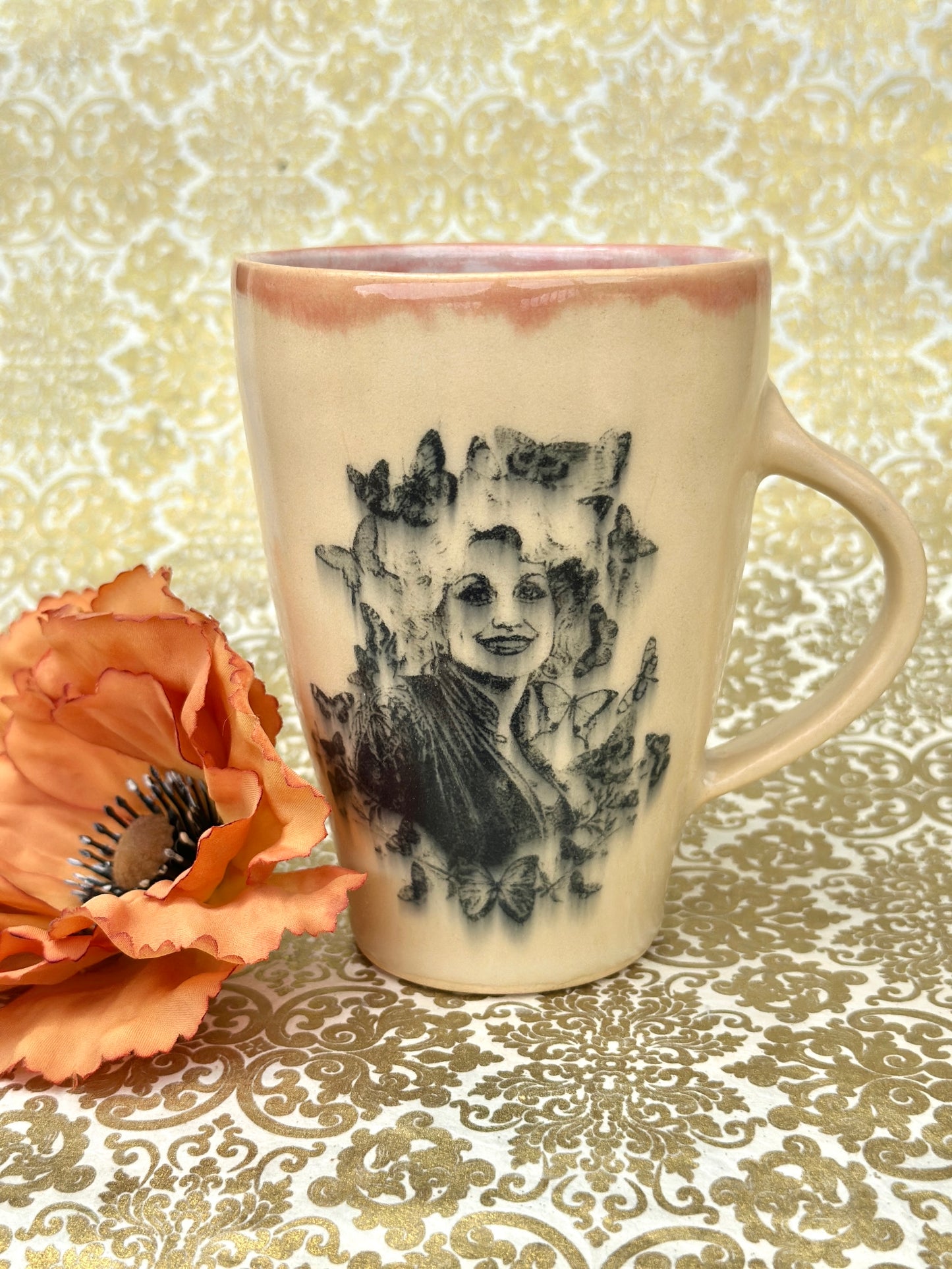 093 - Dolly Springs Eternal by Camille Morin